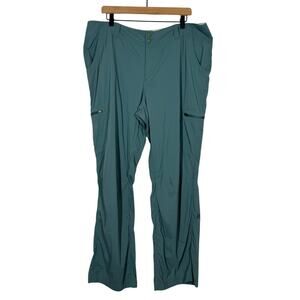 LL Bean Cargo Pants Size 18W Green Zipped Pockets Outdoor Hiking Trail Utility